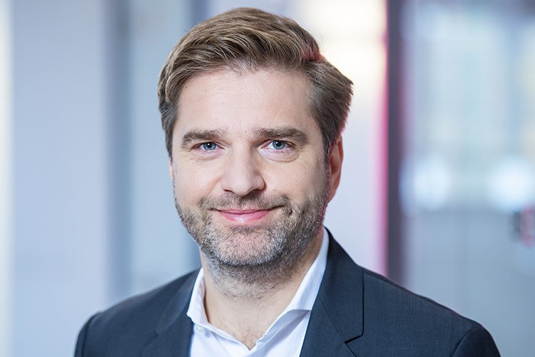 Beta Group promotes sales chief Oliver Bachert to chief distribution officer