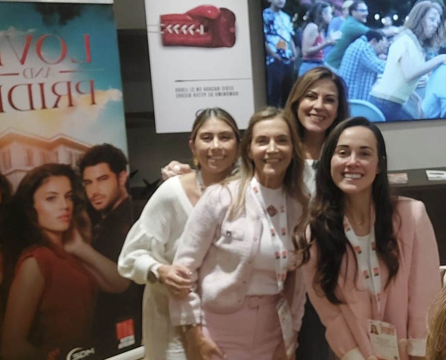 Esperanza Garay, CEO of MGE satisfied with her team at Content Americas for the new project developed with Inter Medya 