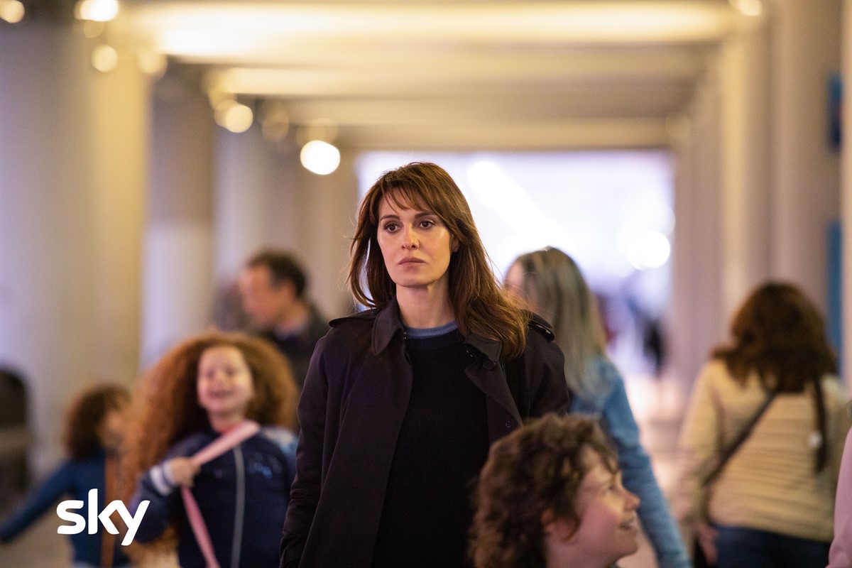 Sky Italia broadcast a new series Petra based on a Spanish bestseller