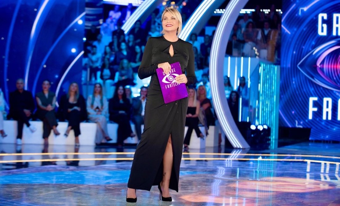 Mon, Sep 29, 2025: Drama series Blanca Leads with 23%, Grande Fratello S19 is back with 20.4% hosted by Simona Ventura; exploit for La Ruota della Fortuna (5.5m - 26.8%)