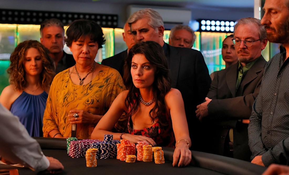 Tue, May 27, 2025: Canale 5's thriller Doppio Gioco debuted with 13.2%; Doc dropped down (11.6%); Belve performed very well (10.1%)