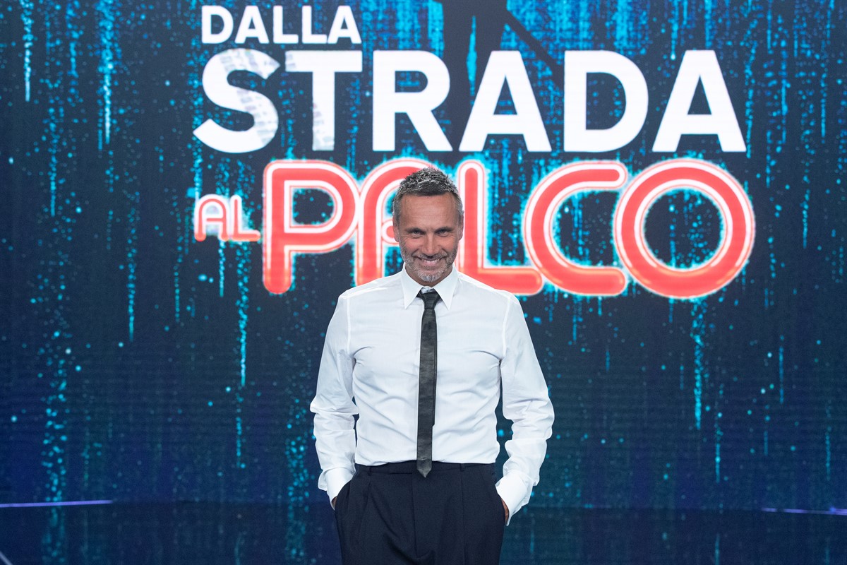Rai 2 talent show Dalla Strada al Palco is the third most watched premiere of the season