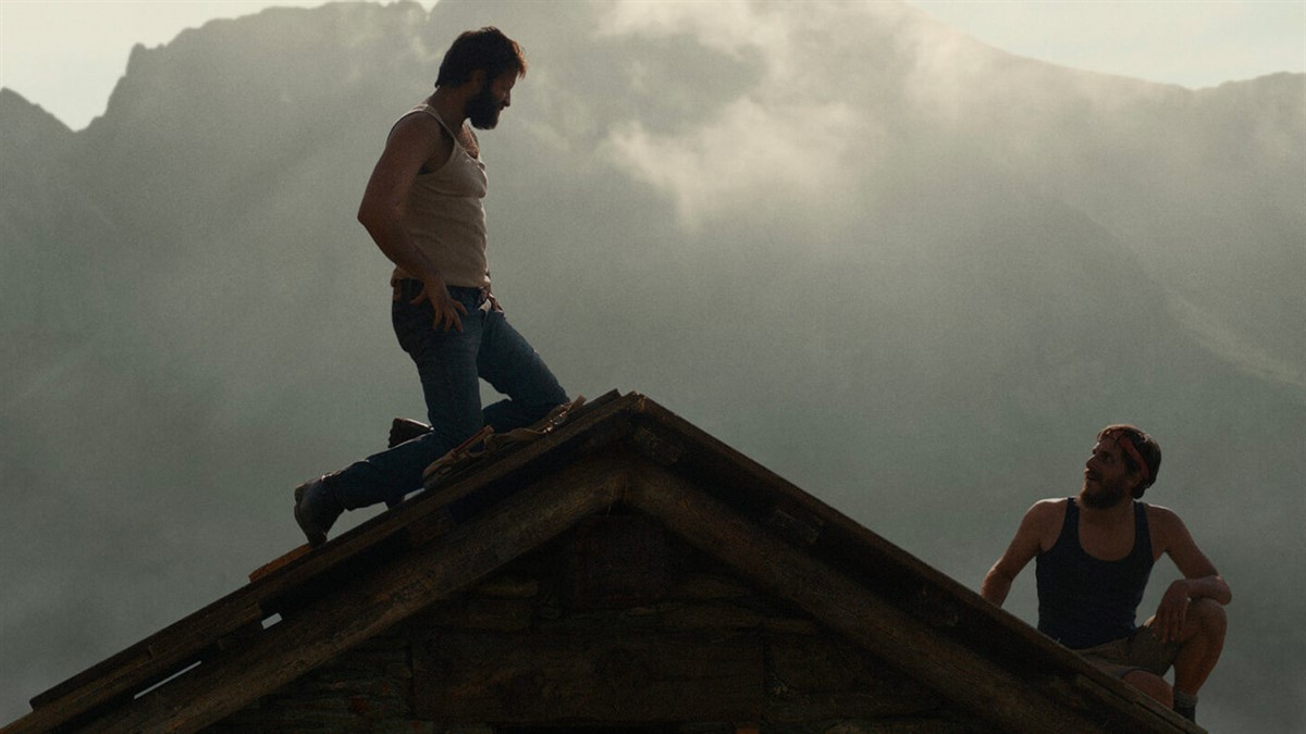 Le Otto Montagne, awarded Best Film at the David di Donatello 2023, premieres on Sky Cinema on May 15 