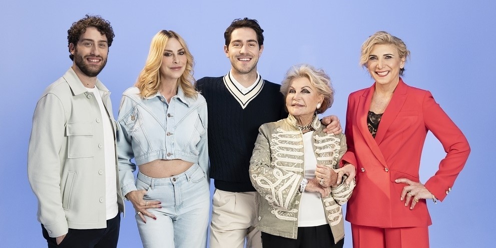 Real time will premiere Italian adaptation of BBC's factual-game show This Is My House. Locally produced by Casta Diva