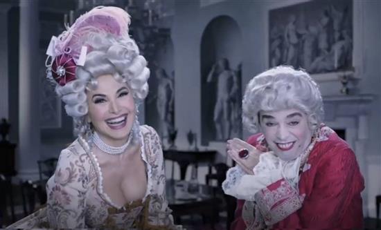 Reality series La Pupa e il Secchione Show is back on Italia 1 with new version