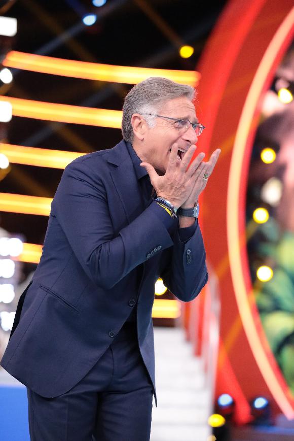 Canale 5 announced returning game show Avanti un altro with Paolo Bonolis