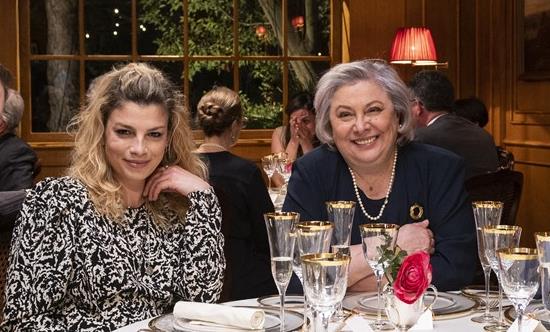 Sky to launch A Casa Tutti Bene based on Muccino's film 