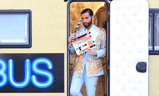 Federico Fashion Style is back with his Beauty Bus