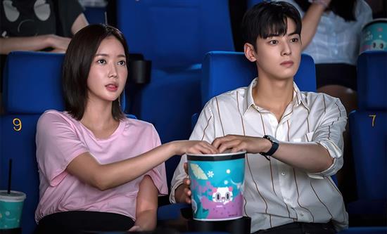 SLL Brings My ID is Gangnam Beauty to Mexico Through TelevisaUnivision Deal