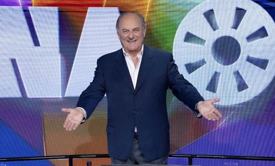 Canale 5 Honours Mike Bongiorno's anniversary with the launch of a new edition of Wheel of Fortune