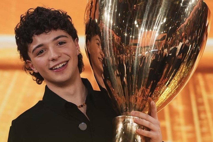 Italian Top 10 (May 11–17, 2026): Event-Driven Week Dominates Charts with Coppa Italia (#1), Eurovision (#2), and Amici Finale (#3). Detective Drama 'Buonvino' Closes at #4; Italian-Finnish Film 'Lapponia I Love Iù' Debuts at #9