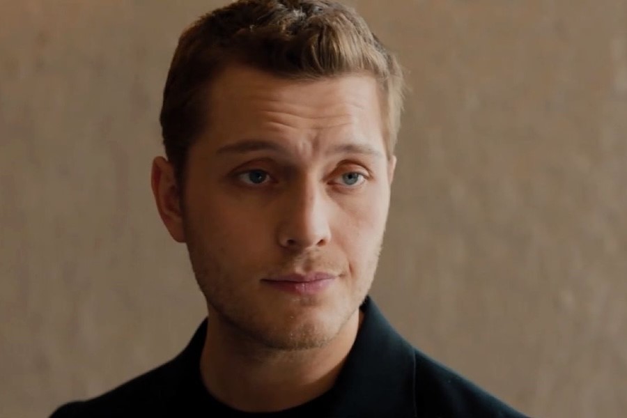 Tue, Nov 18, 2025: This week double presence of Rai 1's drama Il Commissario Ricciardi (19%); Turkish drama La Notte nel Cuore (15.7%); Belve (8.4%); X-Factor (3.6%)