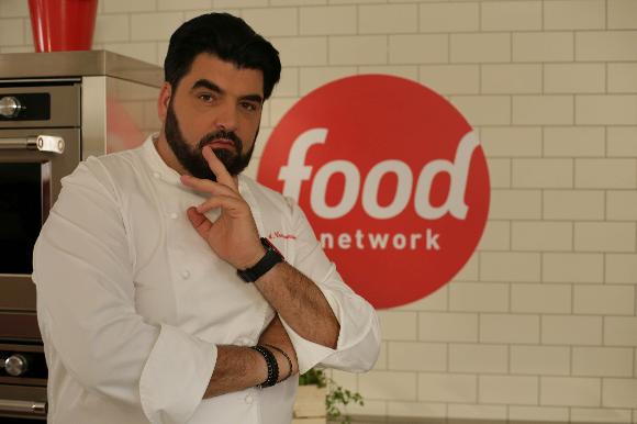 Food presents a news cooking show with chef Antonino Cannavacciuolo