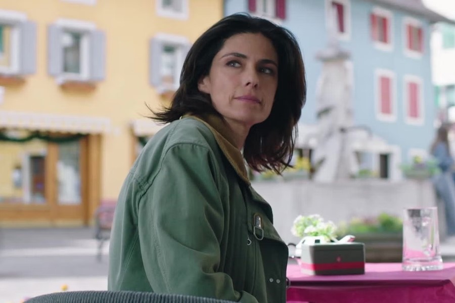Wed, Feb 18, 2026: Canale 5's drama Una Nuova Vita closed with 22% (3m viewers); rerun De Andrè's movie (12.2%); Matrimonio a Prima Vista (3.4%)