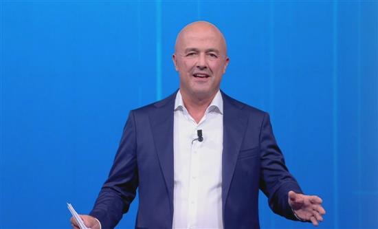 Mon, Sep 1, 2025: Canale 5's music event Battiti Compilation (13.3%), good debut for new season of cooking Little Big Italy (4.5%) and many debuts in daytime as Dentro La Notizia (18.2%-16%-14%), Casa a Prima Vista (3.7%), Avanti un Altro! (15.6%)