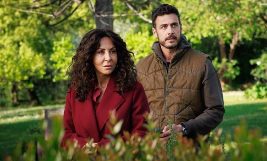 Wed, Jan 7, 2026: Canale 5's drama A Testa Alta Debuted With Big Record (over 4m - 25.2%); Rai 1's TV Movie Purchè Finisca Bene (13.1%)