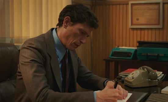 Tue, Feb 17, 2026: Rai 1's drama Cuori closed with 17.8%; Canale 5's drama Colpa dei Sensi closed with (13.8%); Cash or Trash (2.7%)