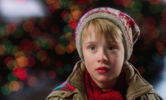 Tue, Dec 30, 2025: Rai 1's TV movie Purché Finisca Bene (16.8%); cult Mamma, Ho Perso l'Aereo well performed (13%); Turkish drama Io Sono Farah (13.2%)