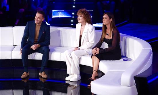 Wed, Oct 29, 2025: Final episode for This Is Me which won pt slot (23.3%); rerun Montalbano (17%); Matrimonio a Prima Vista closed (2.7%)