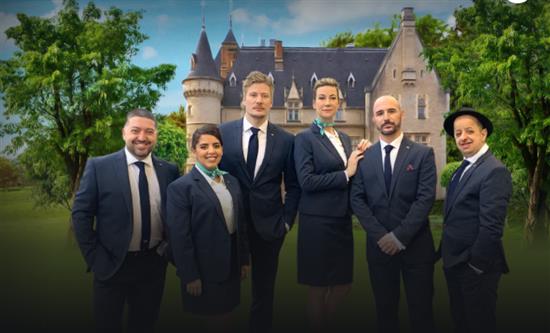 TF1 launches a new edition of reality series Touristes 