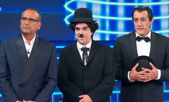 Wed, Oct 7, 2026: Tale e Quale show (21.8%) won pt slot and beated La Ruota dei Campioni (17.7%) on Canale 5; Rai 2's reportage Patù debuted (1.45%)